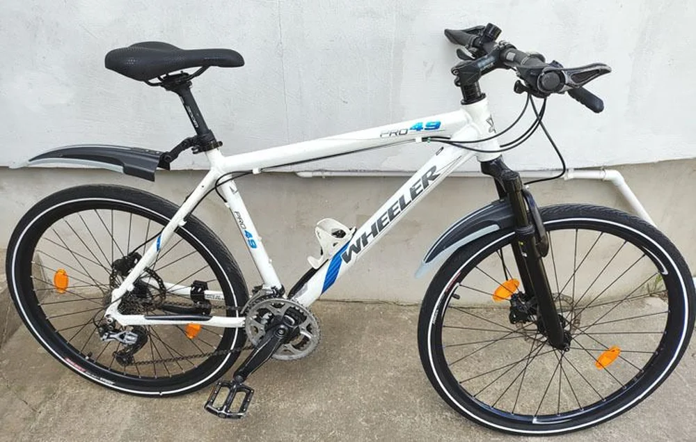Zachovalý značkový horský bicykel WHEELER 49Pro 19" ALU hliníkový rám 26" kolesá, hydraulické brzdy
